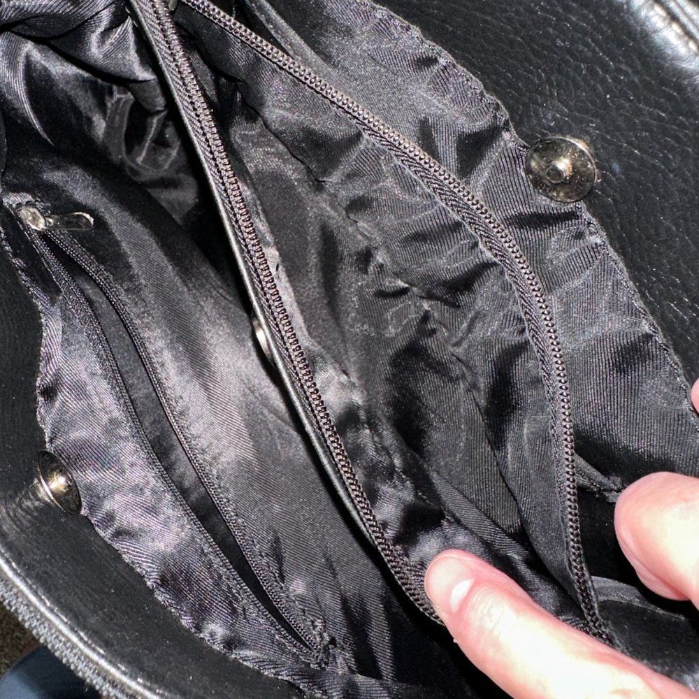 Zebra Striped Block Pattern Shoulder Bag Black an… - image 11